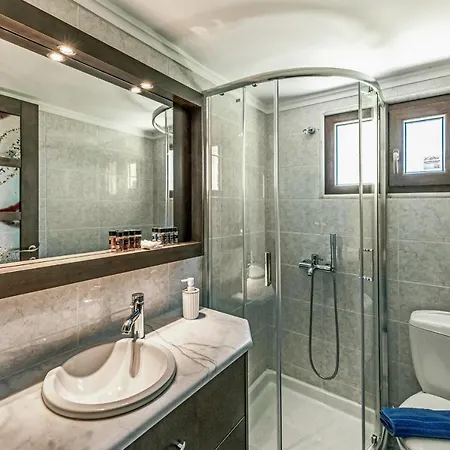 Dim Art Traditional - With Private Pool Βίλα